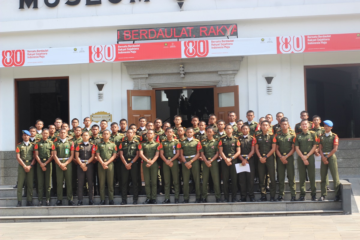 PESIAR TINGKAT II